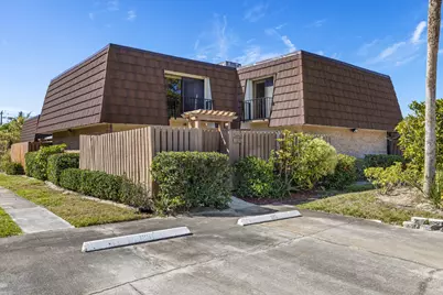 5668 SE Riverboat Drive, Unit #125, Stuart, FL 34997 - Photo 7