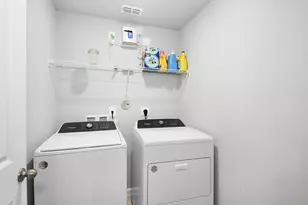 5766 SE Edgewater Cir, Stuart, FL 34997 - Photo 31