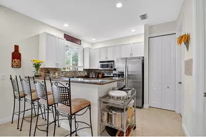 3010 Murano Bay Drive, Boynton Beach, FL 33435 - Photo 11