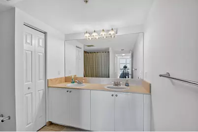 625 Casa Loma Boulevard, Unit #802, Boynton Beach, FL 33435 - Photo 29