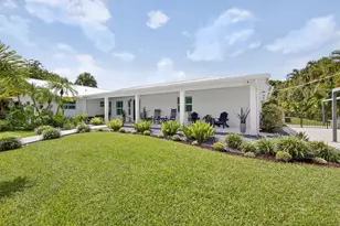 4628 Square Lake Dr, Palm Beach Gardens, FL 33418 - Photo 13