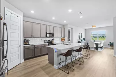 8918 Dahlia Circle, Port Saint Lucie, FL 34986 - Photo 9