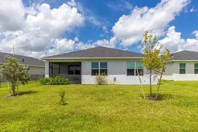 8918 Dahlia Circle, Port Saint Lucie, FL 34986 - Photo 25