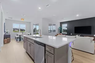 8918 Dahlia Cir, Port Saint Lucie, FL 34986 - Photo 7