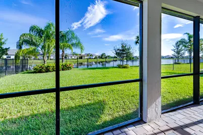 719 SE Boboli Way, Port Saint Lucie, FL 34984 - Photo 13