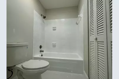 13682 Via Flora H, Unit #H, Delray Beach, FL 33484 - Photo 23