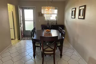 705 Lori Dr, Palm Springs, FL 33461 - Photo 15
