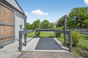 17218 Shetland Ln Unit #2 Stalls, Loxahatchee, FL 33470 - Photo 21