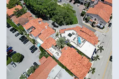 236 Phipps Plaza, Unit #D, Palm Beach, FL 33480 - Photo 51