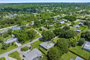 7409 Penny Ln, Fort Pierce, FL 34951 - Photo 33