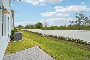 568 Salisbury Cir, Fort Pierce, FL 34982 - Photo 27