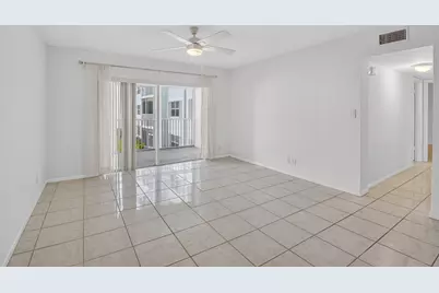 800 E Camino Real, Unit #210, Boca Raton, FL 33432 - Photo 9