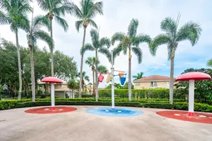 5463 Queenship Ct, Greenacres, FL 33463 - Photo 33