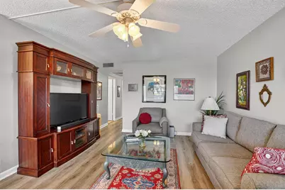 27 Fanshaw A, Boca Raton, FL 33434 - Photo 7
