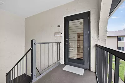 340 Pine Ridge Circle, Unit #B-2, Greenacres, FL 33463 - Photo 11