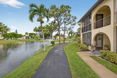 340 Pine Ridge Circle, Unit #B-2, Greenacres, FL 33463 - Photo 5