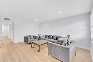 2005 Newport G, Deerfield Beach, FL 33442 - Photo 1