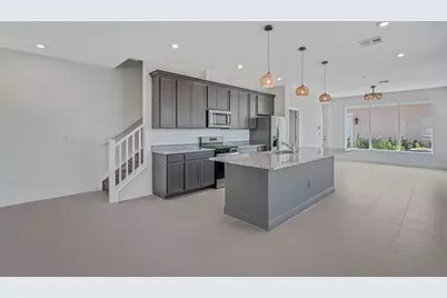 930 SW Prairie Avenue, Palm City, FL 34990 - Photo 9