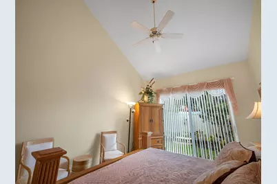 68 Monterey Pointe Drive, Palm Beach Gardens, FL 33418 - Photo 29