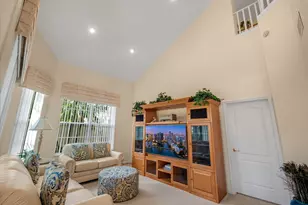 68 Monterey Pointe Dr, Palm Beach Gardens, FL 33418 - Photo 19