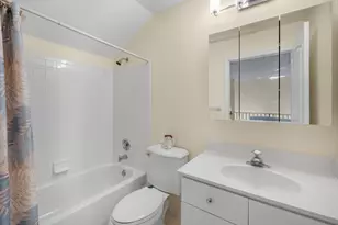 68 Monterey Pointe Dr, Palm Beach Gardens, FL 33418 - Photo 45