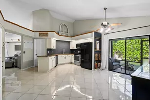 10370 SE Jupiter Narrows Dr, Hobe Sound, FL 33455 - Photo 7