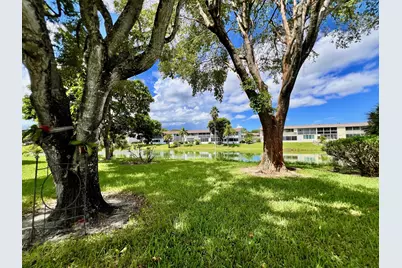 123 Camden F, West Palm Beach, FL 33417 - Photo 7