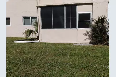 225 Bonnie Boulevard, Unit #109, Palm Springs, FL 33461 - Photo 3