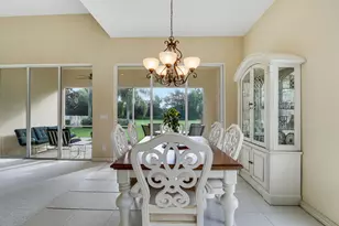 8337 SE Angelina Ct, Hobe Sound, FL 33455 - Photo 13