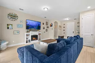 1842 SW Cecelia Ln, Port Saint Lucie, FL 34953 - Photo 21