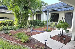 10039 Hickorywood Pl, Boynton Beach, FL 33437 - Photo 3