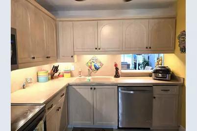 10039 Hickorywood Place, Boynton Beach, FL 33437 - Photo 11