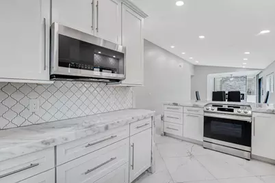 8216 Sweetbriar Way, Boca Raton, FL 33496 - Photo 5