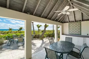 110 Seagate Rd, Palm Beach, FL 33480 - Photo 17