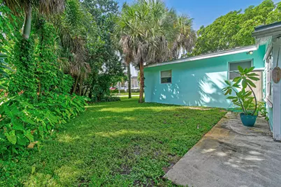 400 Northlake Drive, North Palm Beach, FL 33408 - Photo 5