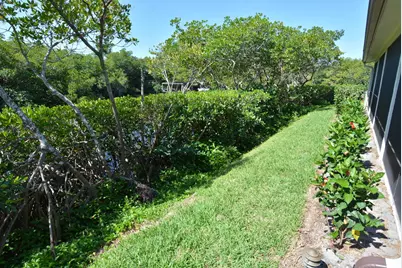 950 S Kanner Highway, Unit #Th-9, Stuart, FL 34994 - Photo 5