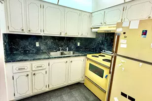 417 Markham S, Deerfield Beach, FL 33442 - Photo 9