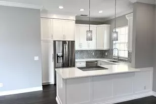 10560 SW Stephanie Way, Port Saint Lucie, FL 34987 - Photo 5