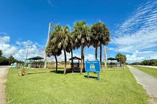 811 Oak Harbour Dr, Juno Beach, FL 33408 - Photo 37