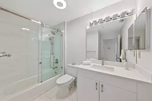 811 Oak Harbour Dr, Juno Beach, FL 33408 - Photo 17