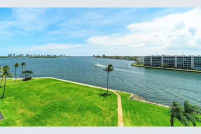 115 Lakeshore Drive, Unit #648, North Palm Beach, FL 33408 - Photo 3