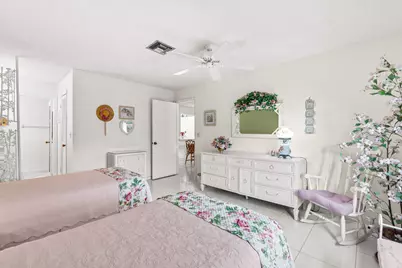 13735 Flora Place, Unit #B, Delray Beach, FL 33484 - Photo 15