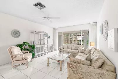 13735 Flora Place, Unit #B, Delray Beach, FL 33484 - Photo 7