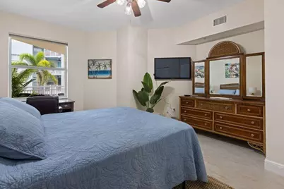 275 NW Flagler Avenue, Unit #205, Stuart, FL 34994 - Photo 19