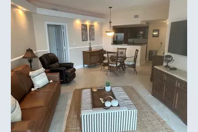 275 NW Flagler Avenue, Unit #205, Stuart, FL 34994 - Photo 7