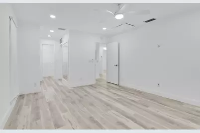 8844 Belle Aire  Dr Drive, Unit #224, Boca Raton, FL 33433 - Photo 9