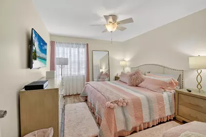 685 Flanders O, Delray Beach, FL 33484 - Photo 9