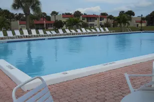 112 Lake Dora Dr, West Palm Beach, FL 33411 - Photo 19