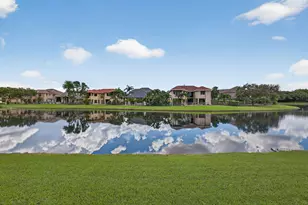10514 Versailles Blvd, Wellington, FL 33449 - Photo 5