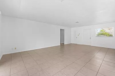 751 Hummingbird Way, Unit #7, North Palm Beach, FL 33408 - Photo 23